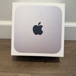 Apple Mac Mini - (M1 Chip, 256GB SSD, 8GB RAM) Desktop - Excellent Condition