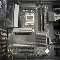 Gigabyte B650 Aorus Elite AX v1.2 AM5 DDR5
