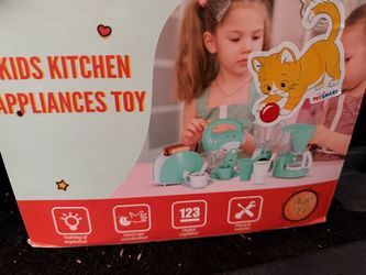 Kitchen appliance toy set