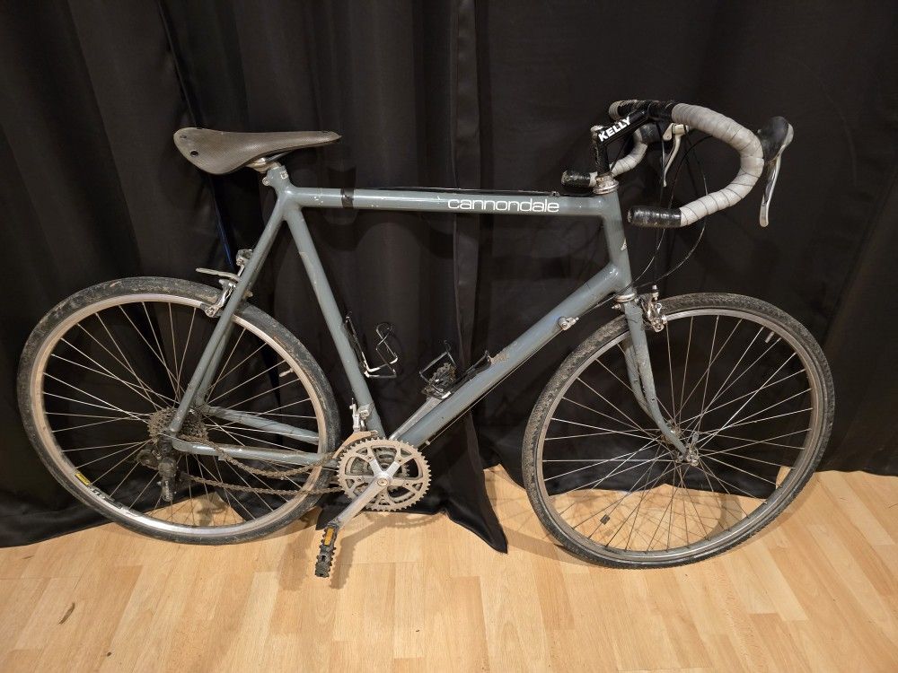 Cannondale road bike