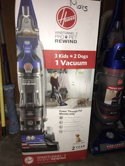 Hoover vacuum in box new