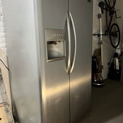 Frigidaire Professional Fridge 