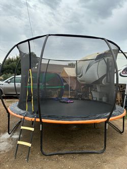 Large Round Trampoline with Safety Enclosure