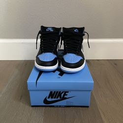 Jordan 1 Retro High OG UNC Toe Size 3.5M  (5W) 