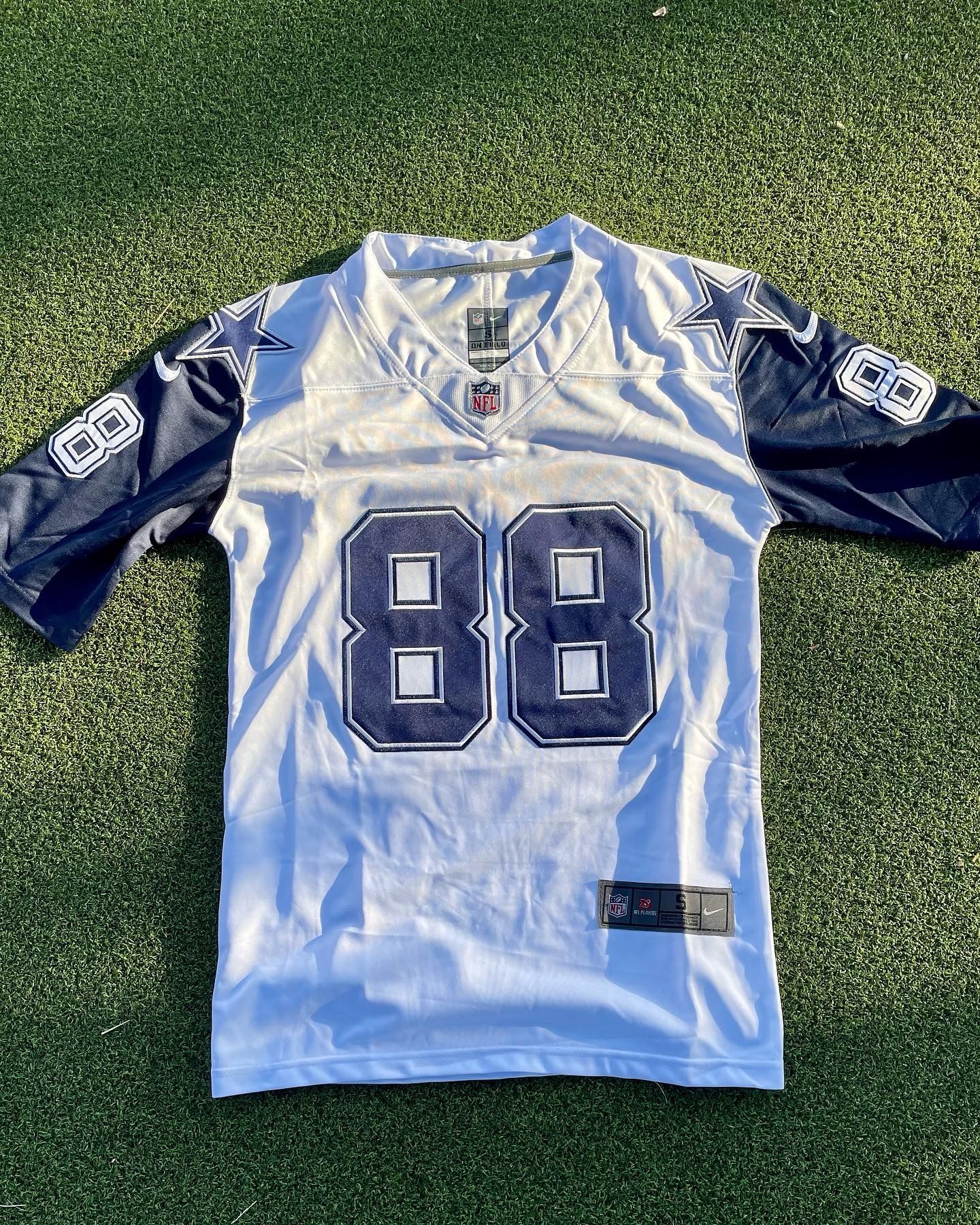 Ceedee Lamb Jersey READ DESCRIPTION