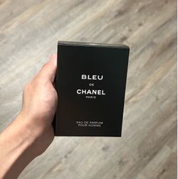 Bleu de Chanel Eau de Parfum Pour Homme