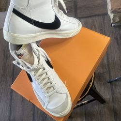 77 Nike Blazer 