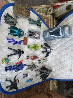 18 action figures