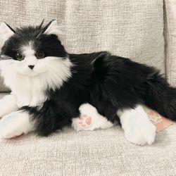 Tuxedo Weighted Plush – Realistic Companion Robot Cat