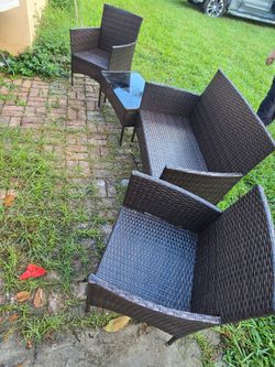 Outdoor Wicker Patio Furniture Set
