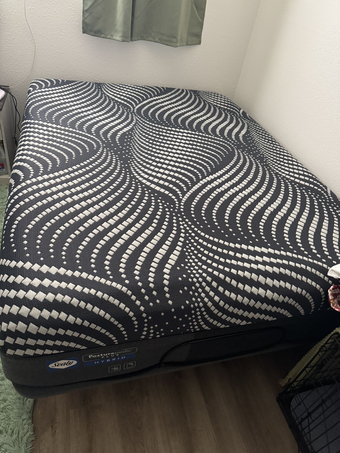 Queen Bed With Adjustable Base