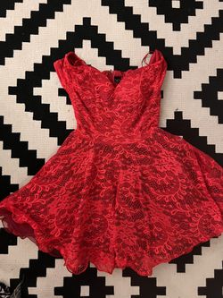 Elegant Lady Dresses ( Size S)