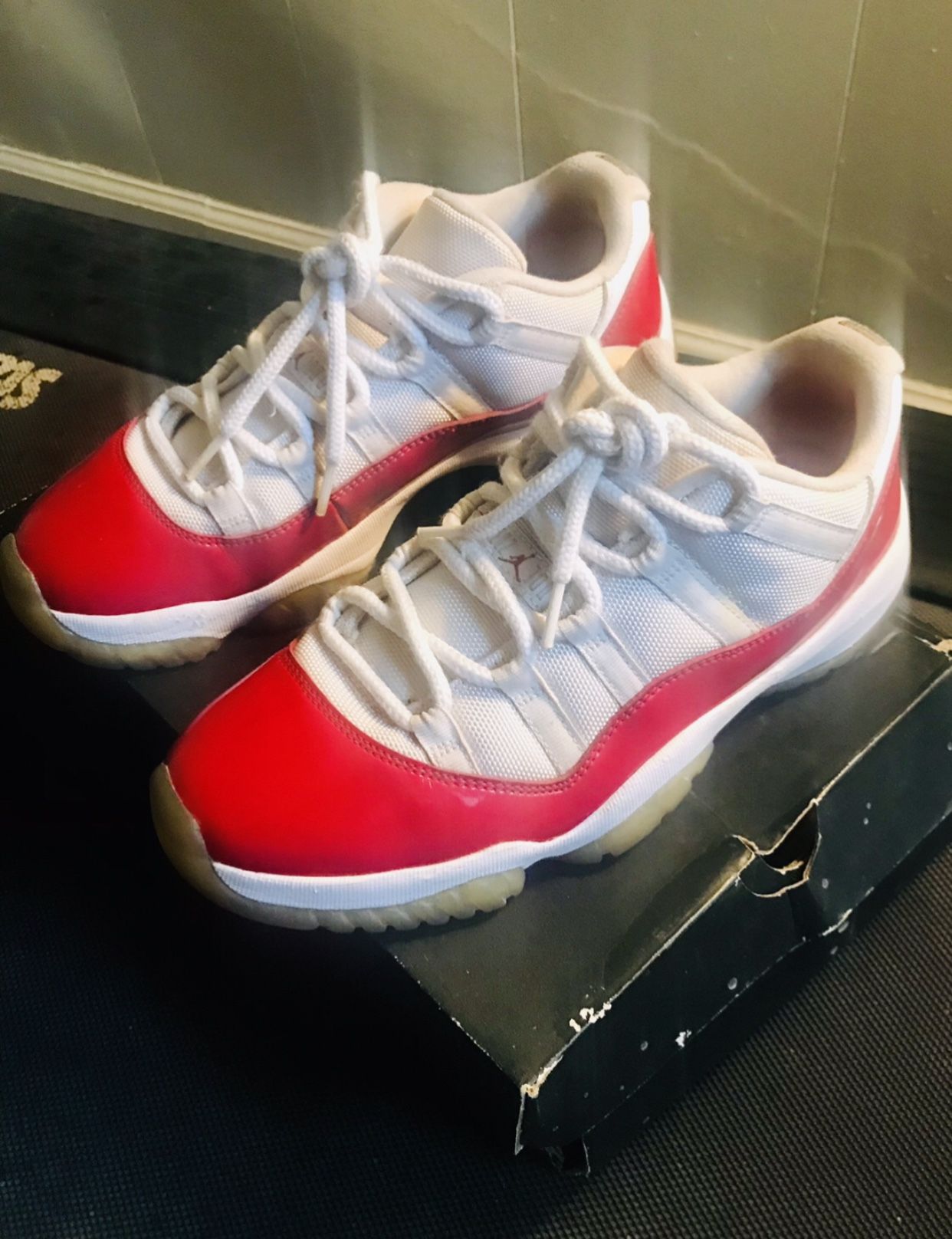 Jordan 11 Retro Low Cherry’s🤍⚡️💯🙌 For Sale Size 8.5 Men🔥👟⚡️🦾