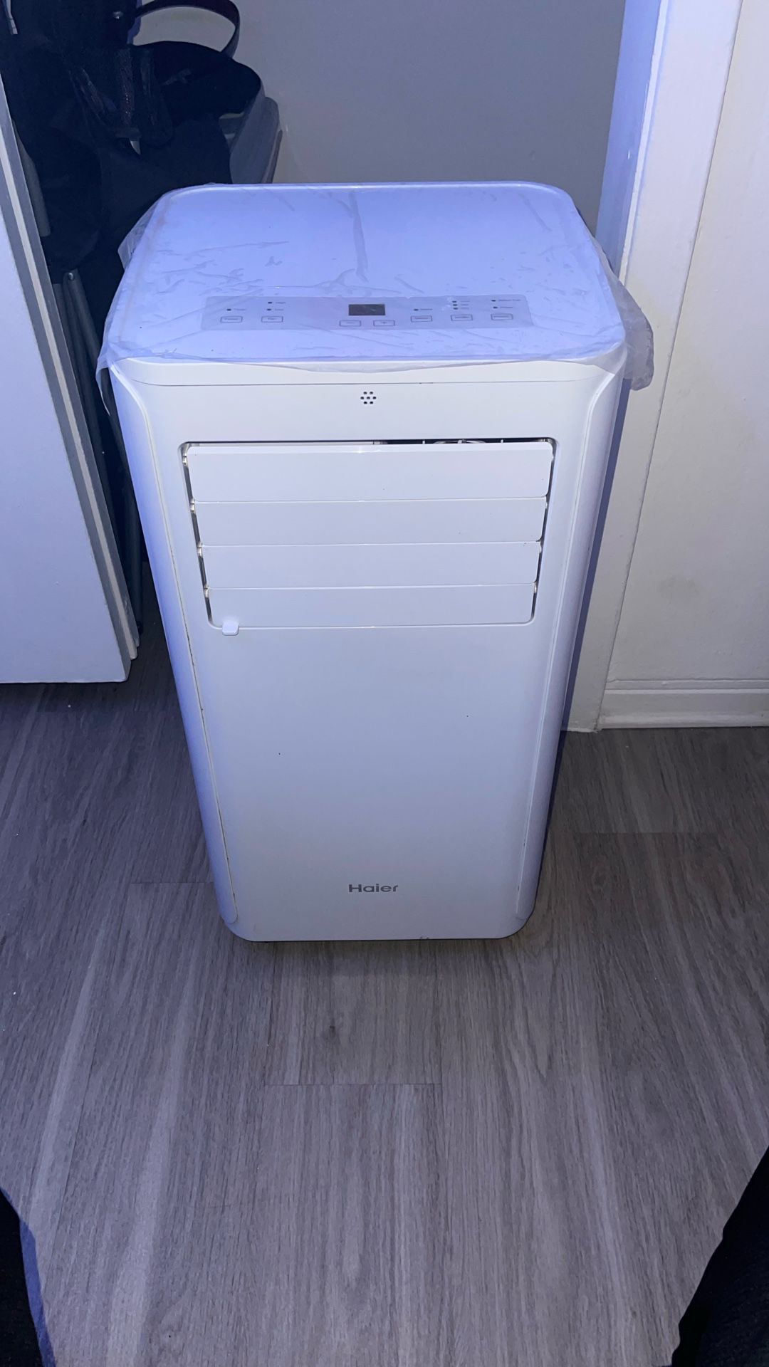 Haier 9,000 BTU Portable Air Conditioner