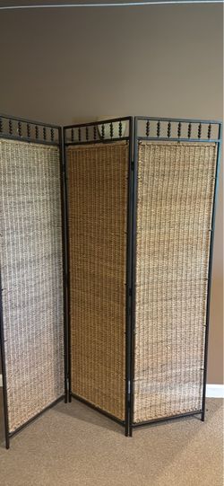 Grass and metal 3 panel room divider