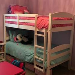 Twin Wooden Bunkbed 