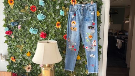 Unique, Employment Pants