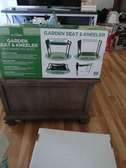 Brand new Erin's garden seat and kneeler