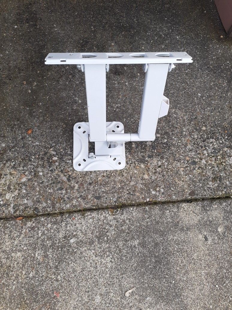 TV. Mount Computer Mount