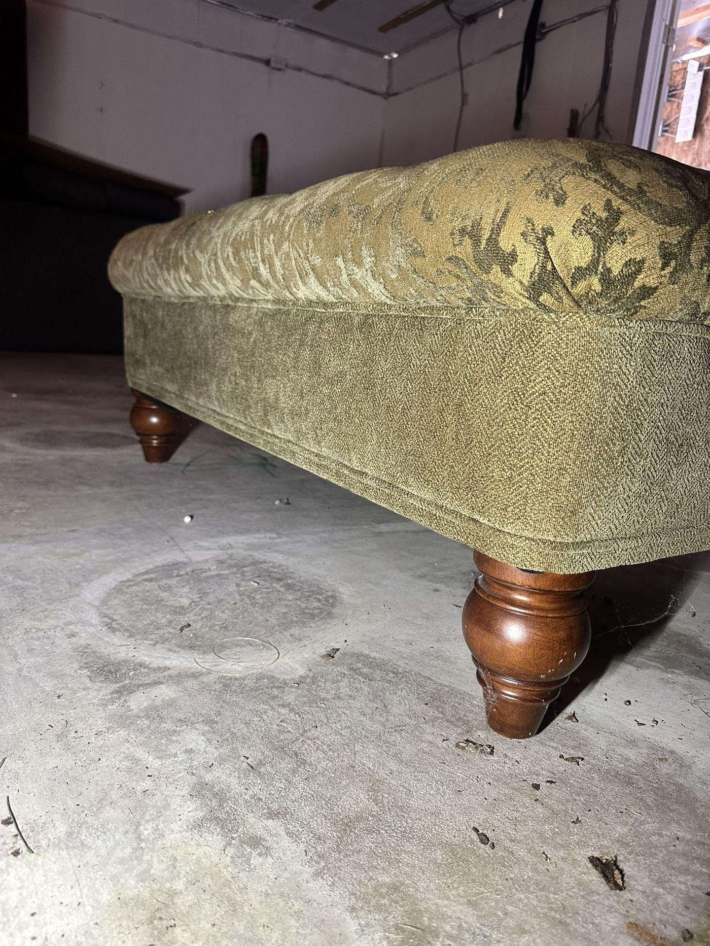 Fabric/wood Ottoman