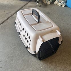 Dog/ Cat Kennel Small