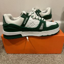 Louis Vuitton Green Trainers Size 9