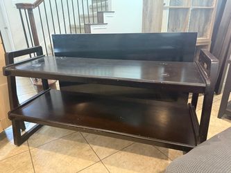 Free TV stand
