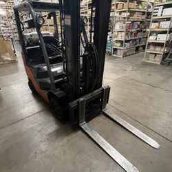 2013 Toyota Forklift 8fgcu25