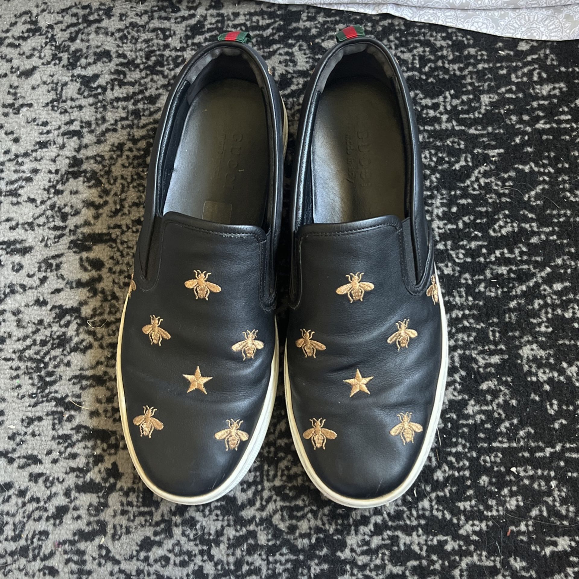 Gucci Slip On “bees-black” Size 10.5