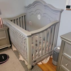 Evolution Crib