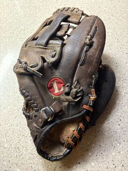 Louisville Slugger TPX Baseball Mitt