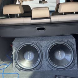 2 12 In Subs Kentwood Amp 