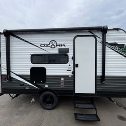 Used 2022 Forest River Ozark 1530vbk