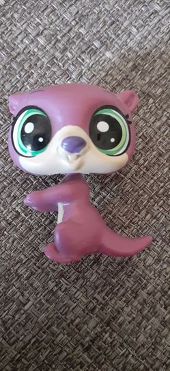 Littlest Pet Shop Purple Otter Figure
