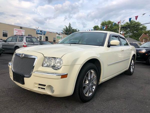 2008 Chrysler 300 for Sale in Richmond, VA - OfferUp