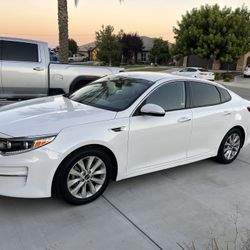 2016 KIA Optima
