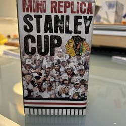 Mini Replica: 2010 Blackhawks Stanley Cup