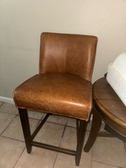 Bar stool