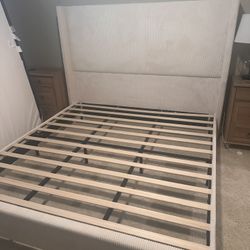 King size headboard and bedframe