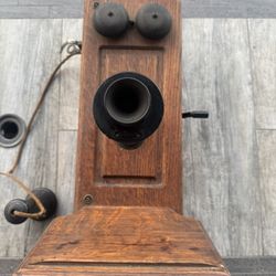 Antique Oak Crank Phone 