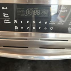 Frigidaire Gallery Has Stove 