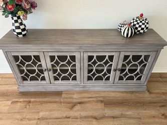 Accent console