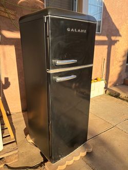 Home Depot “Galanz” Retro Style  Refrigerator