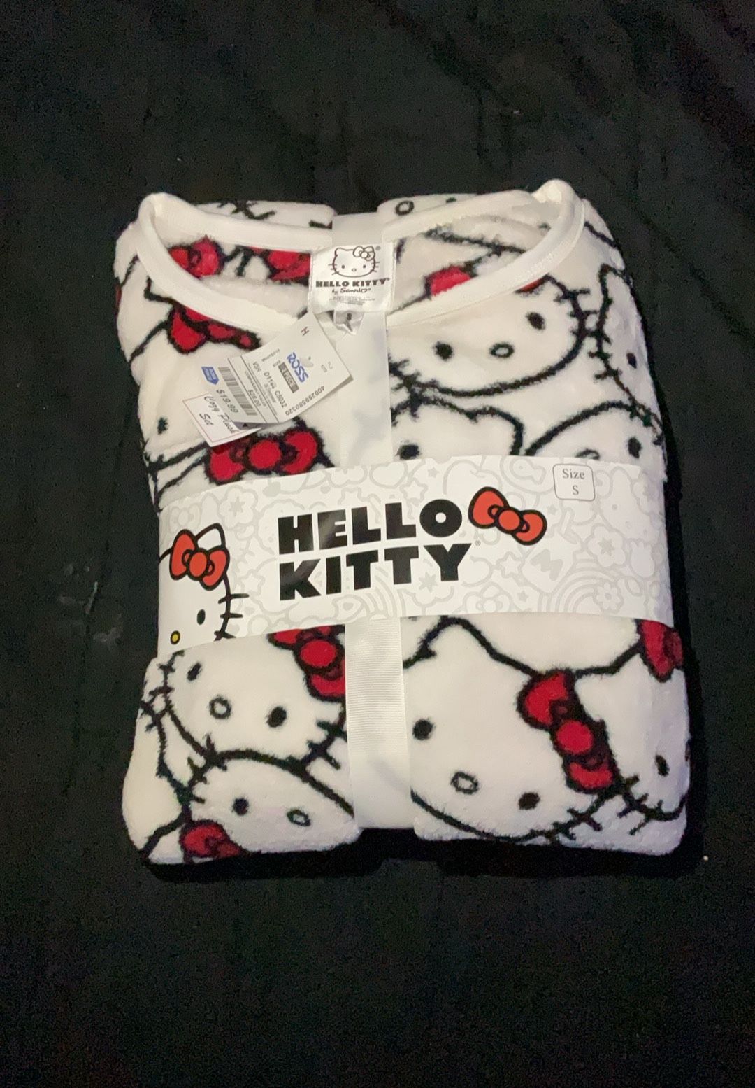 Hello Kitty Pajama Set