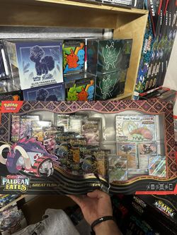 Paldean Fates Tusk Box 