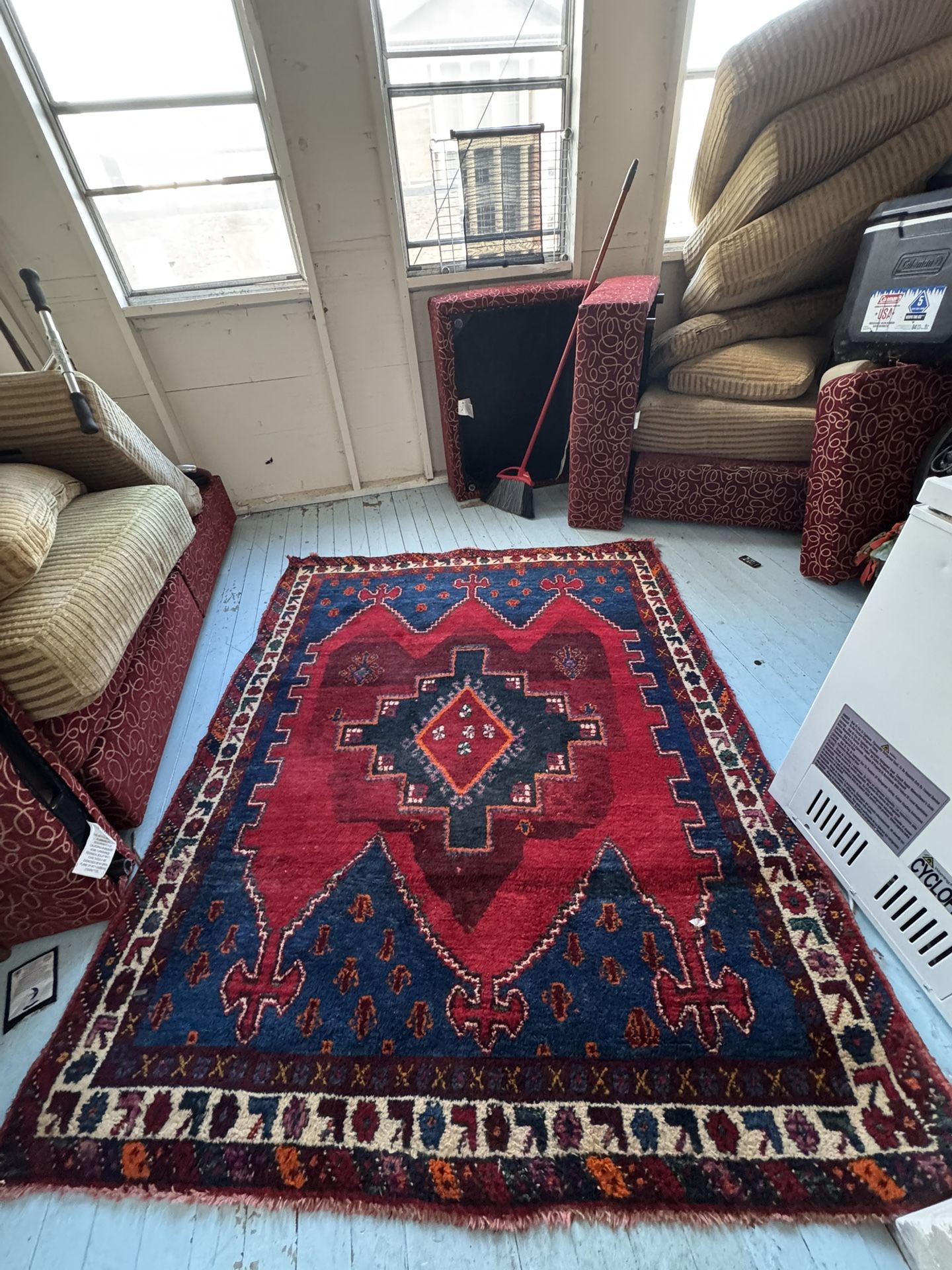 5x7 Vintage Hand Woven Wool Rug with Geometric Patterns