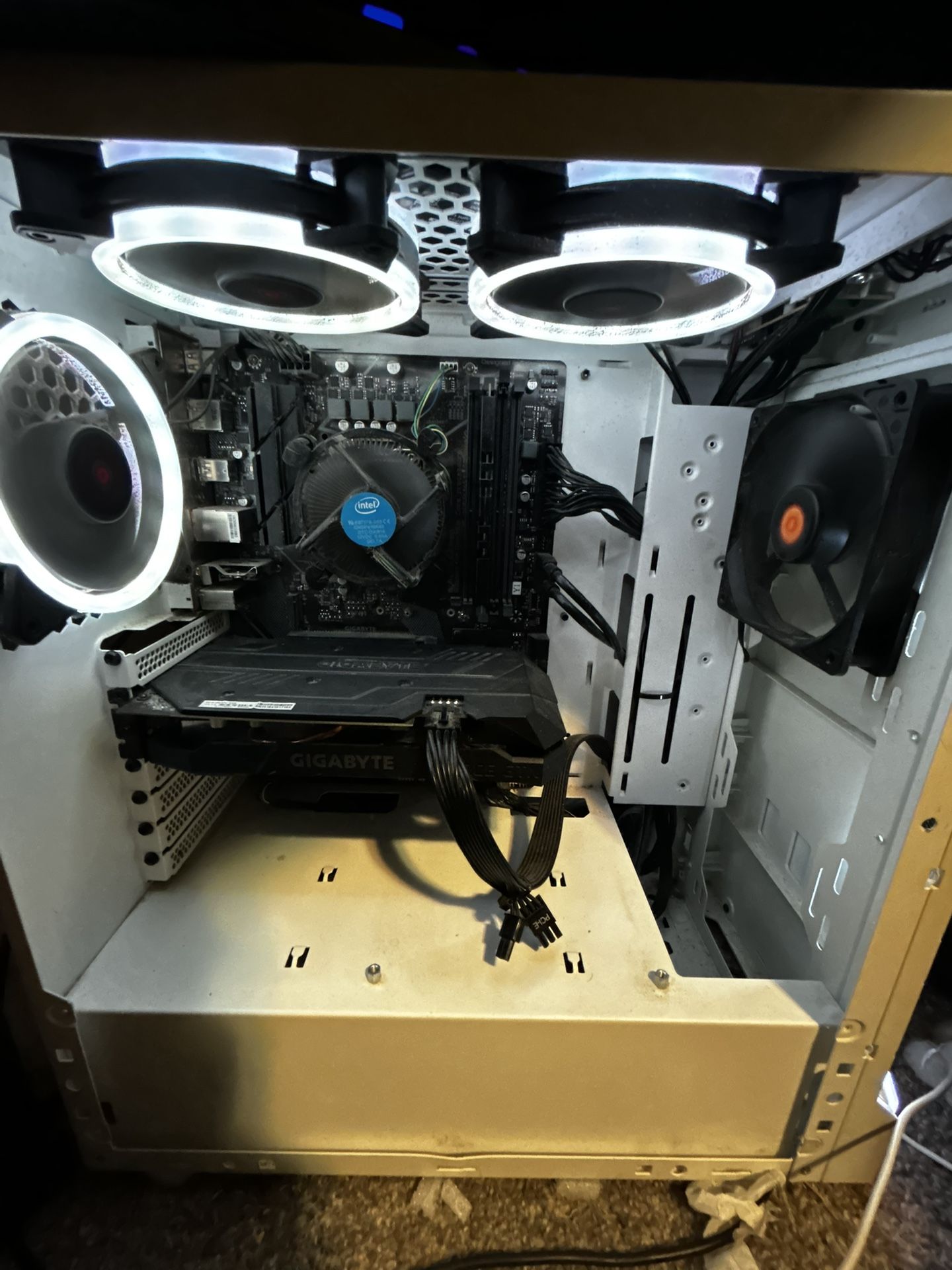 Pc