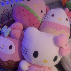 Real Authentic Hallow, Kitty, Squish, Mellow, Plushy‘S, And Sanrio (Shoot me a text for best price we can discuss )
