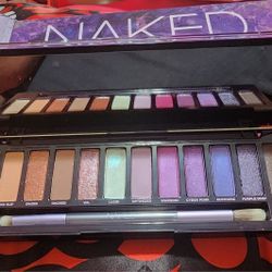 Urban Decay Eye Shadow Pallet $35