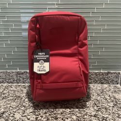 YETI Crossroads 35L Backpack